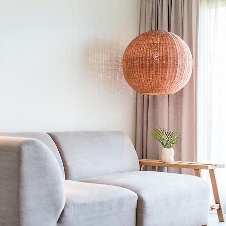 Van Heeckeren Apartments & Suites Nes Нес Экстерьер фото