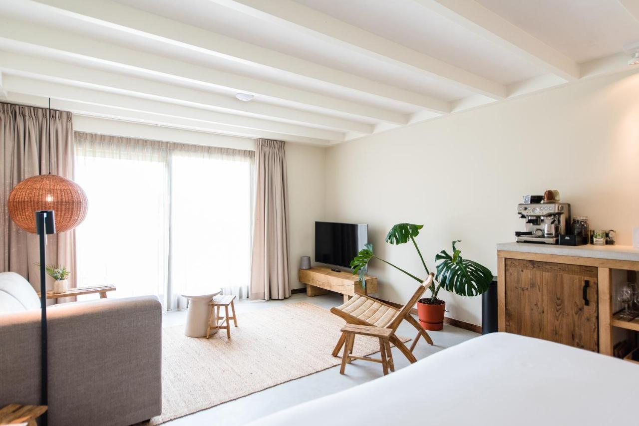 Van Heeckeren Apartments & Suites Nes Нес Экстерьер фото